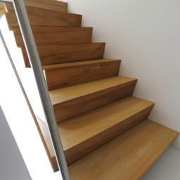 Escaliers à pas alternés en béton : design moderne pour une esthétique industrielle Ensisheim